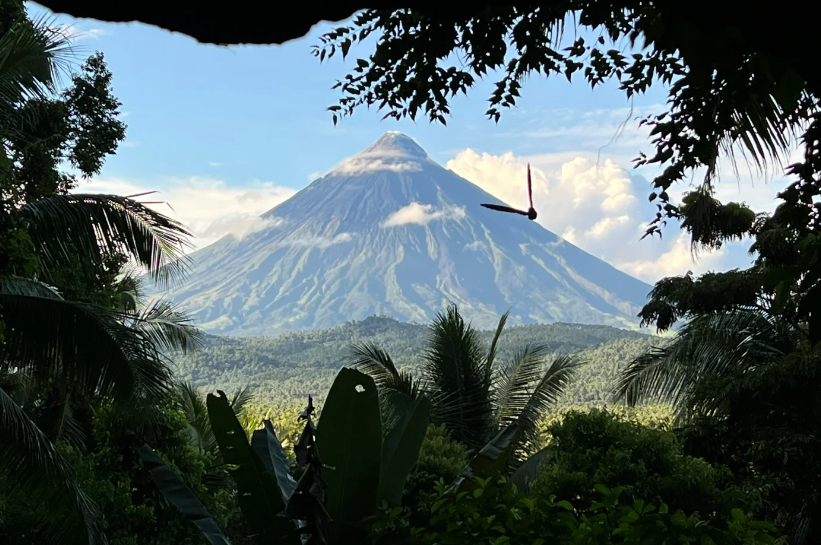 菲律賓火山眾多的原因(可以去旅游嗎)