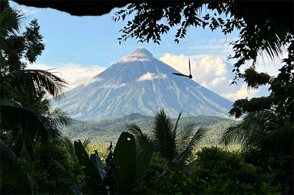 菲律賓火山島在哪里(游玩要注意事項)