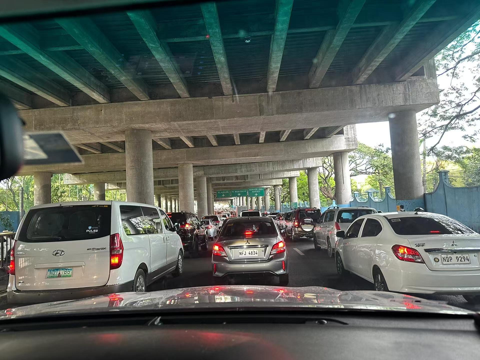 菲律賓是否可以租車自駕游(租車自駕游注意事項(xiàng))