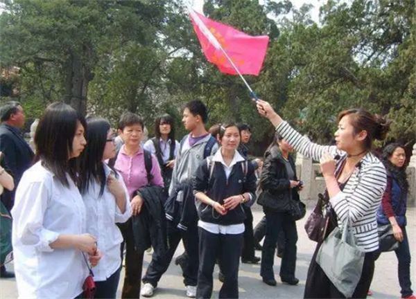 菲律賓馬尼拉怎么找華人導游(有什么好處)